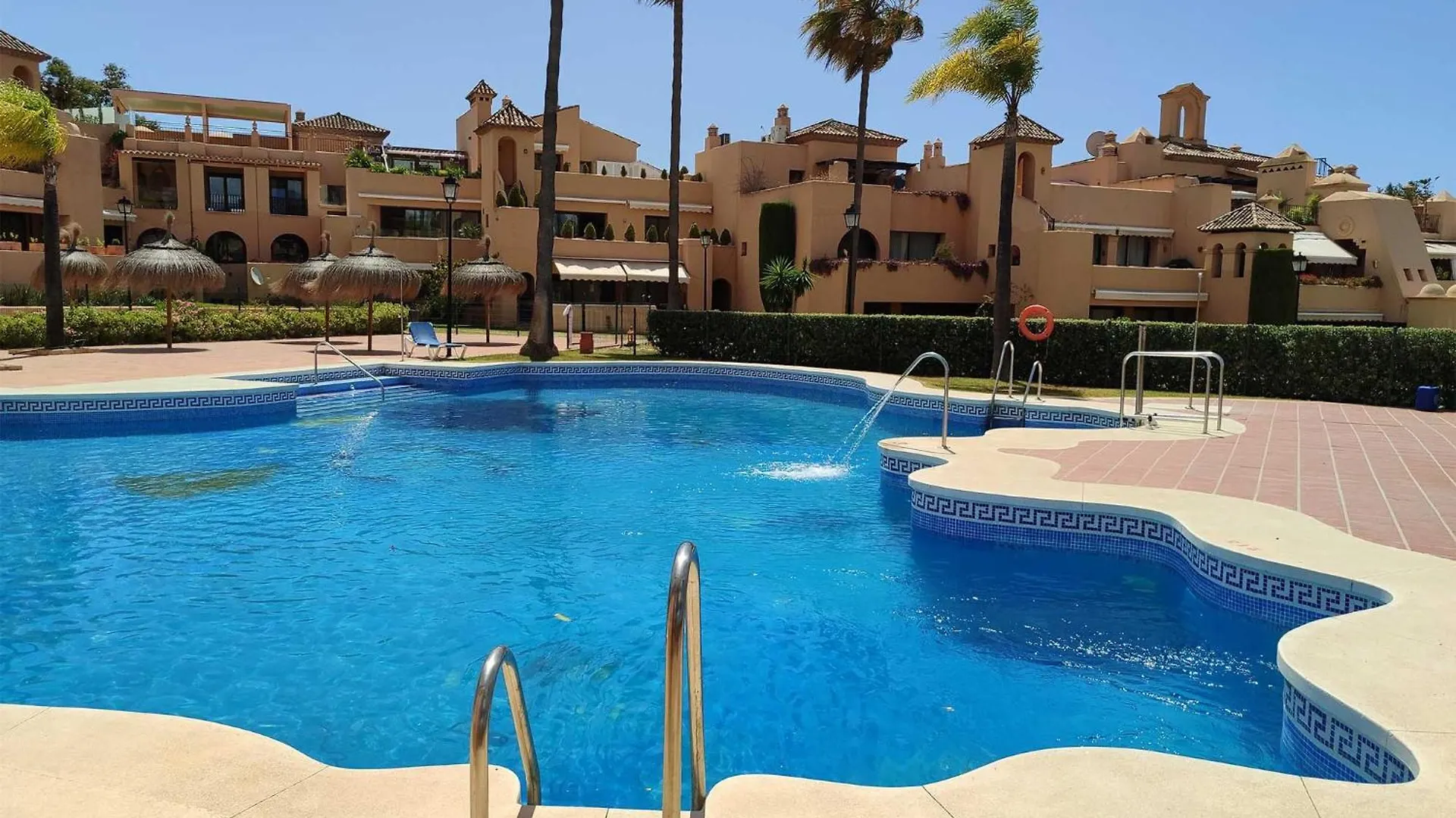 Cartuja Del Golf Apartment Estepona Spain