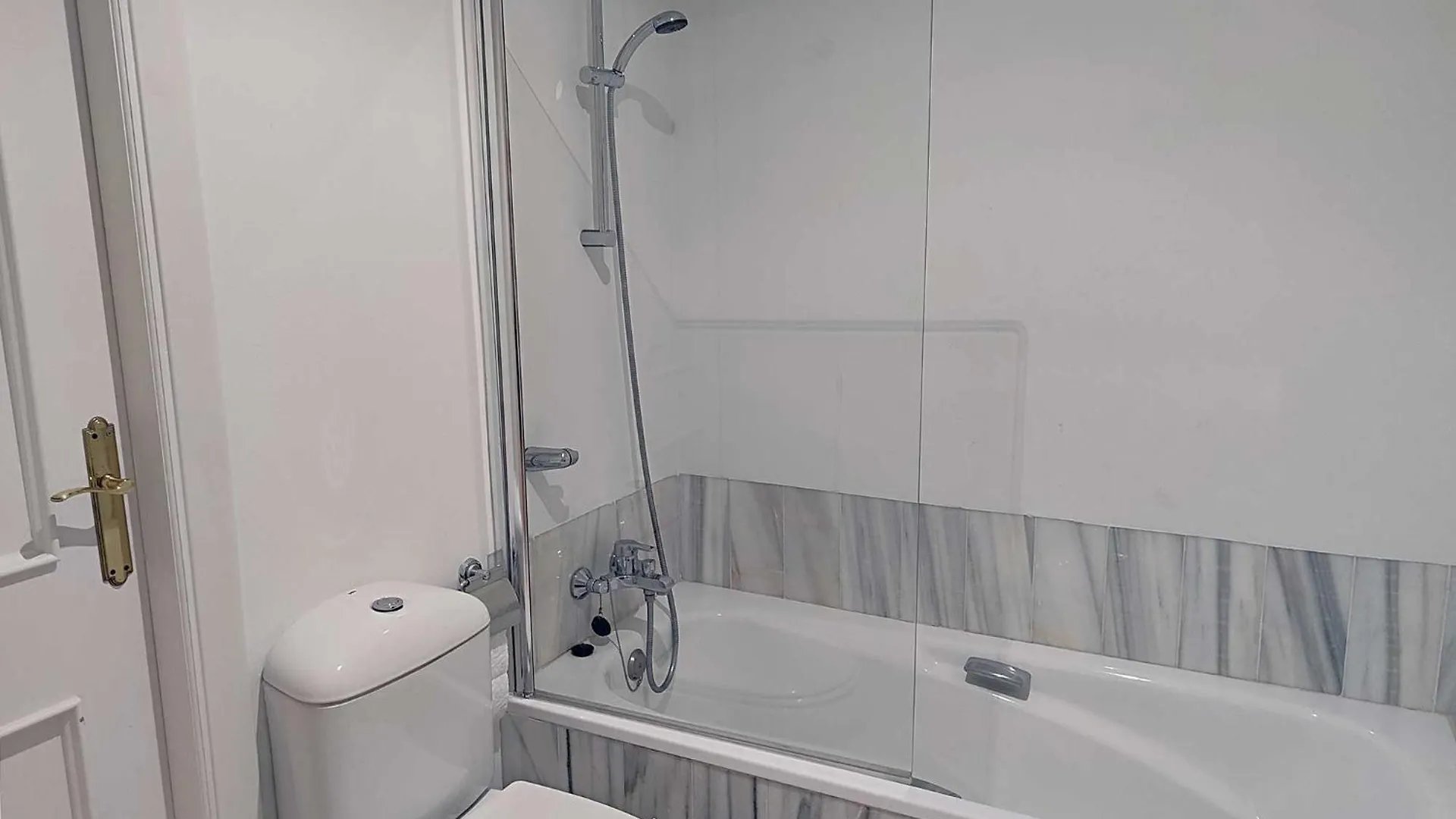 Cartuja Del Golf Apartment Estepona